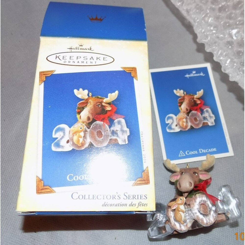 2004 Hallmark Keepsake Christmas Ornament cool decade moose